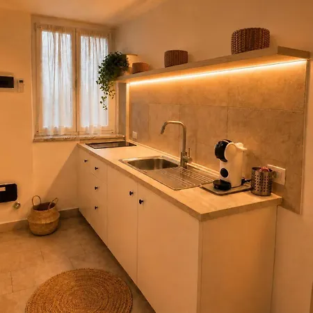 Centro Storico - Palazzo Manara - South Apartment