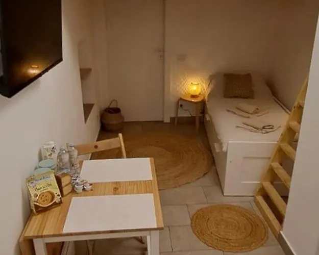 Centro Storico - Palazzo Manara - South Lägenhet